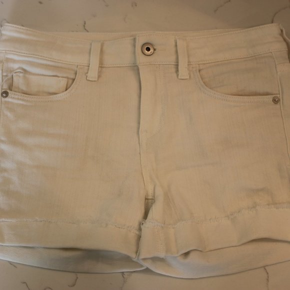 Pilcro and the Letterpress Mid-Rise Slim White Shorts - Picture 1 of 7